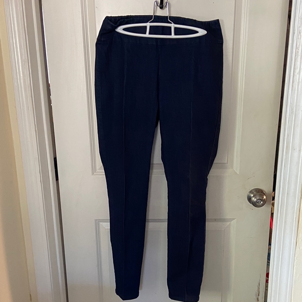 D. Jeans Indigo Denim Trousers